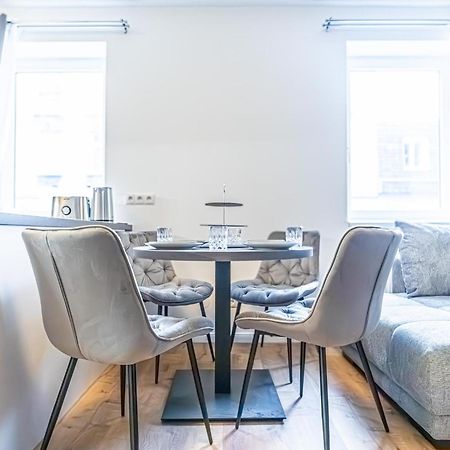 Charming 1Br And 1Lr Apt Modern Design Donaustadt Вена Экстерьер фото