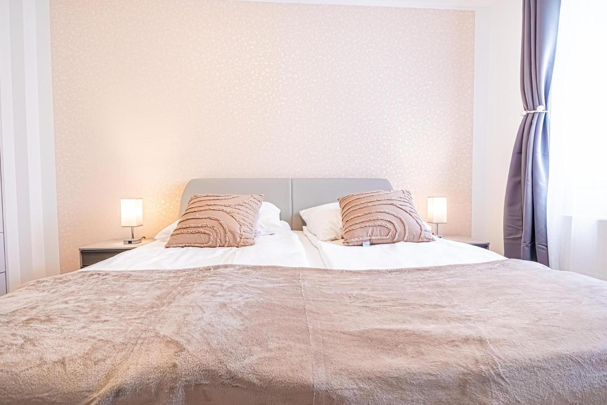 Charming 1Br And 1Lr Apt Modern Design Donaustadt Вена Экстерьер фото