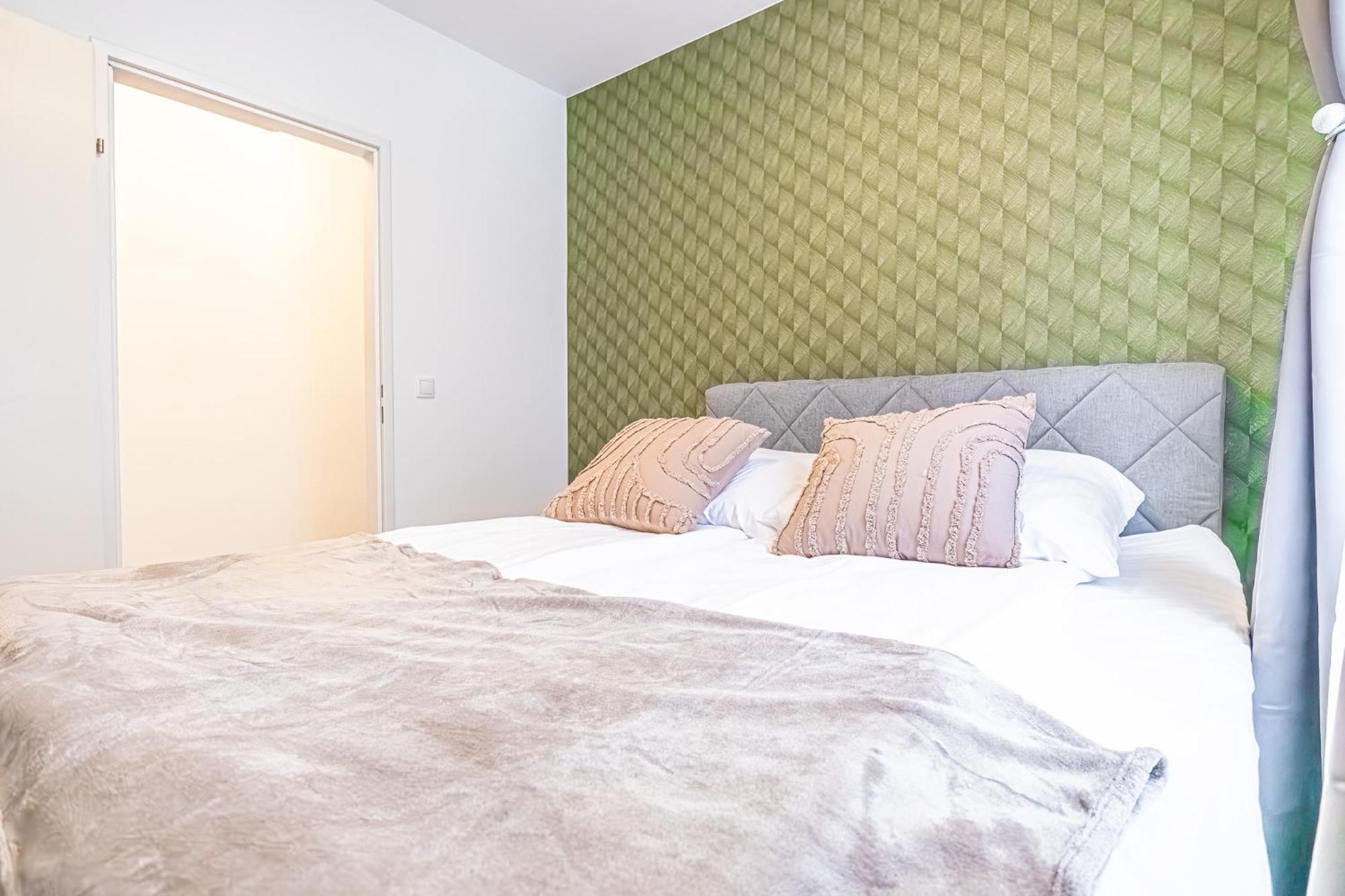 Charming 1Br And 1Lr Apt Modern Design Donaustadt Вена Экстерьер фото