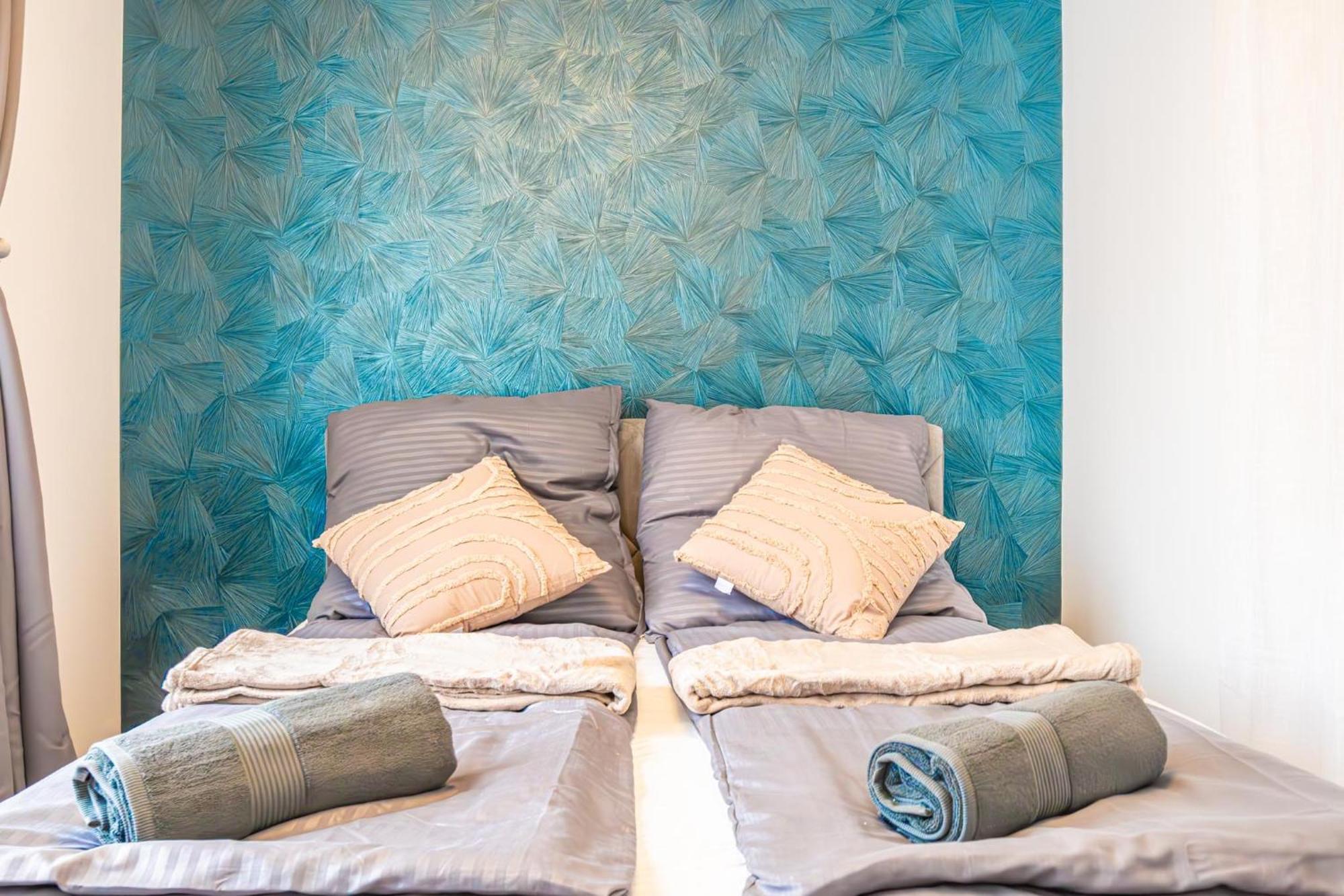 Charming 1Br And 1Lr Apt Modern Design Donaustadt Вена Экстерьер фото
