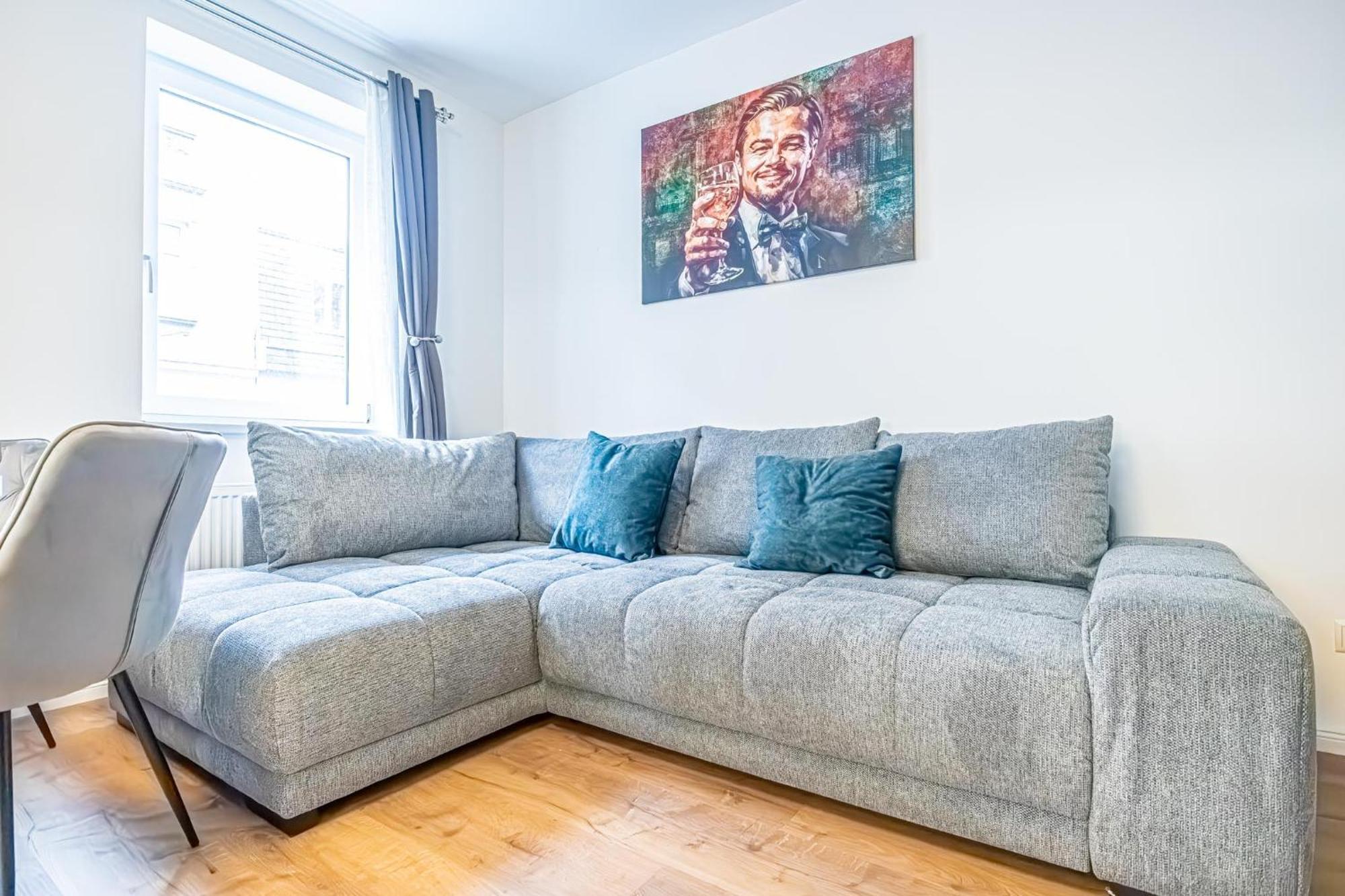 Charming 1Br And 1Lr Apt Modern Design Donaustadt Вена Экстерьер фото